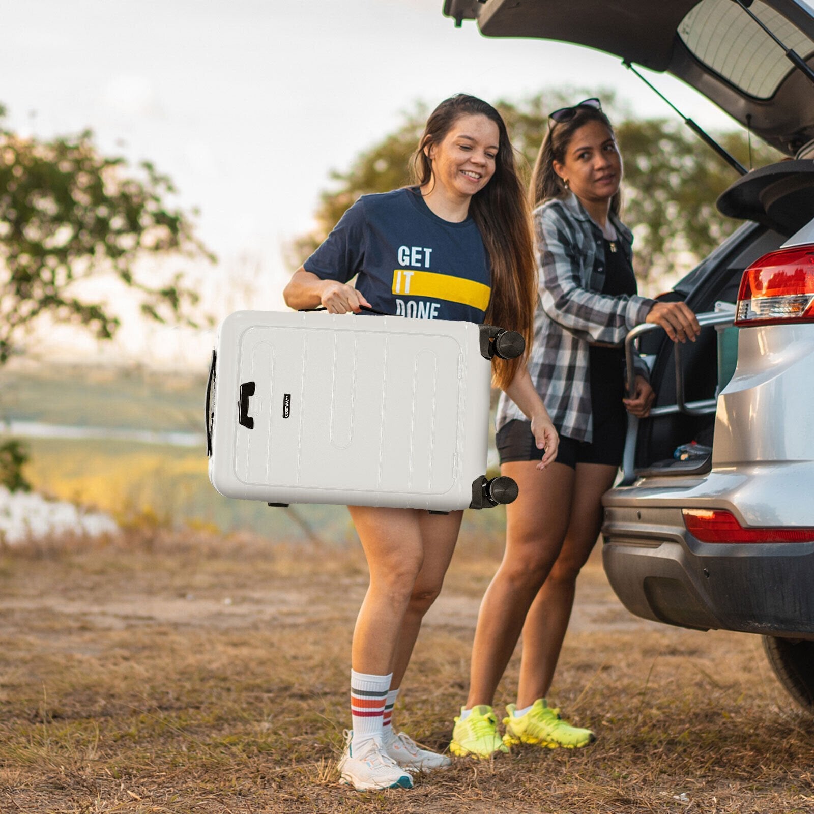 20 Inch Carry-on Luggage PC Hardside Suitcase TSA Lock with Front Pocket and USB Port-Black