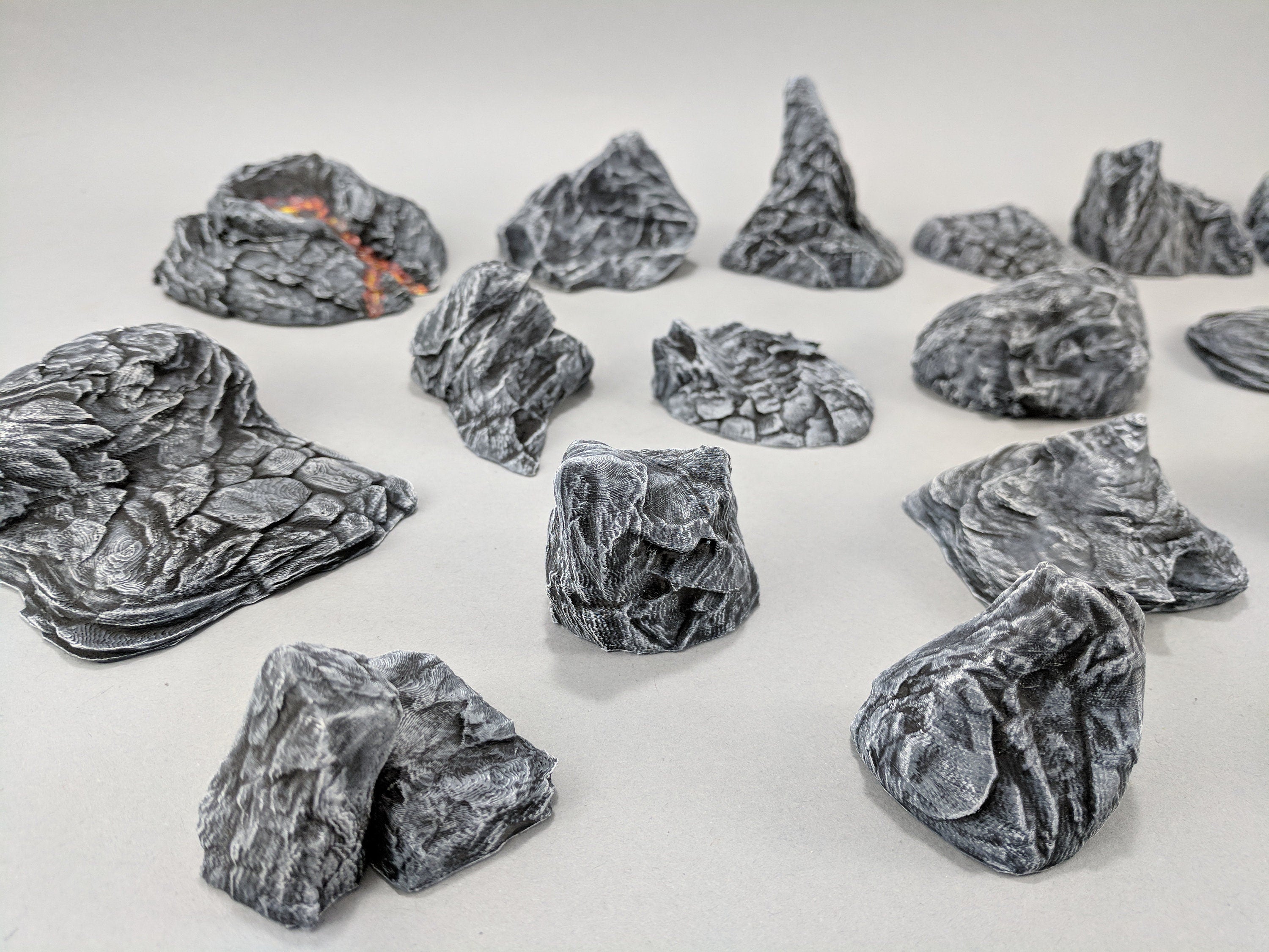 20 Rock Bundle - DND & Wargaming Terrain - EC3D Heroes Hoard, scatter scenery, Pathfinder 2E, Fantasy, Nature, Rocks, Outdoor, Mountain