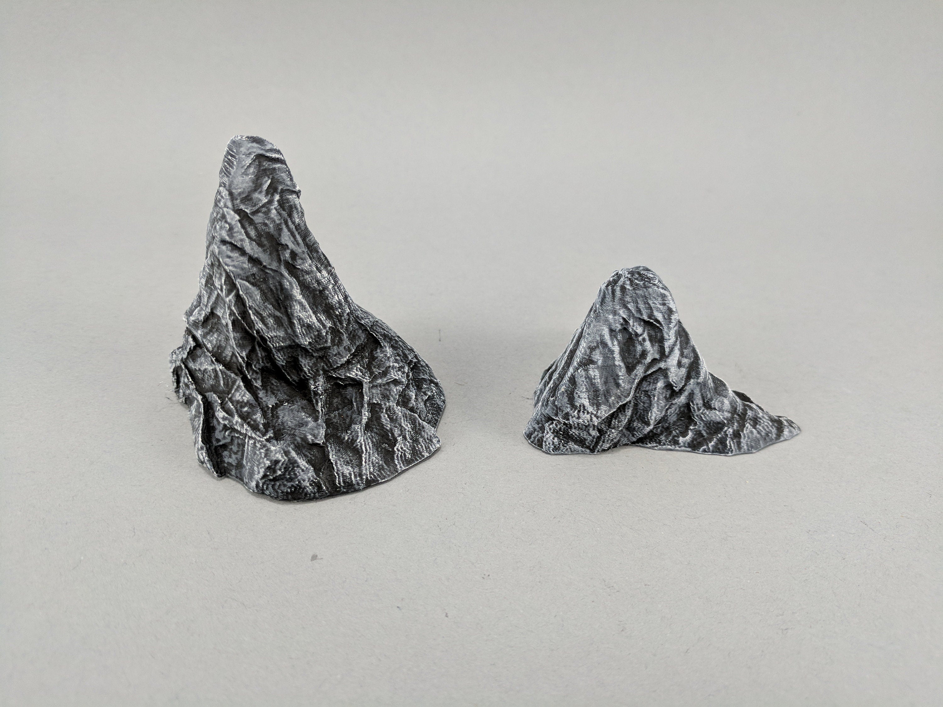 20 Rock Bundle - DND & Wargaming Terrain - EC3D Heroes Hoard, scatter scenery, Pathfinder 2E, Fantasy, Nature, Rocks, Outdoor, Mountain